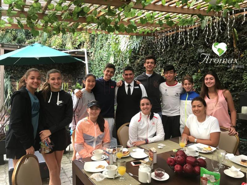 Hotel Aromax Del Campestre Medellín Kültér fotó